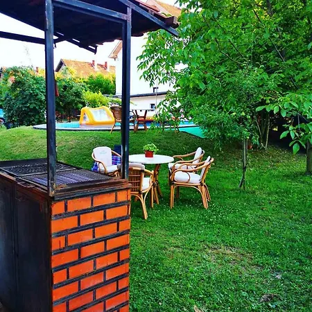 Villa Kuca Na Selu Sa Bazenom *
