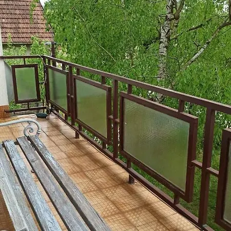 Kuca Na Selu Sa Bazenom Villa *